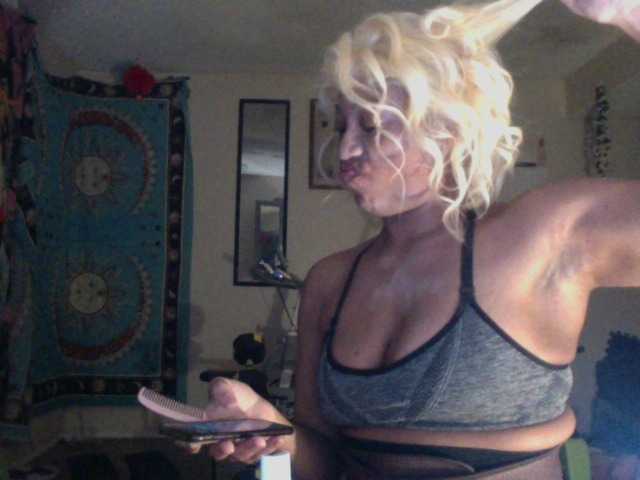 go to chat with AdviceColumn