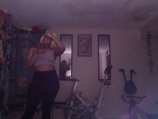 go to chat with AdviceColumn