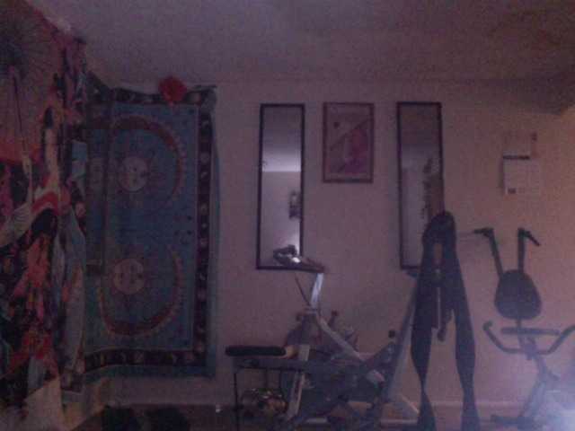 AdviceColumn's BongaCams show and profile