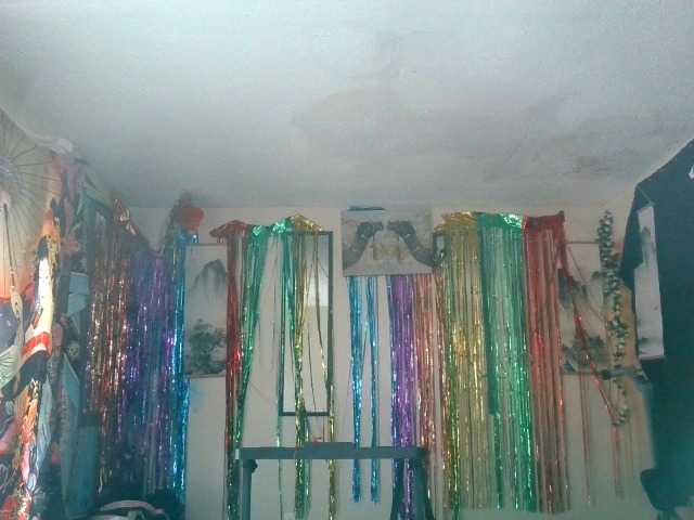 AdviceColumn's BongaCams show and profile