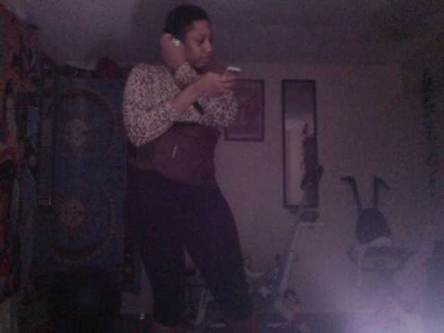 AdviceColumn's BongaCams show and profile