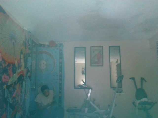 AdviceColumn's BongaCams show and profile