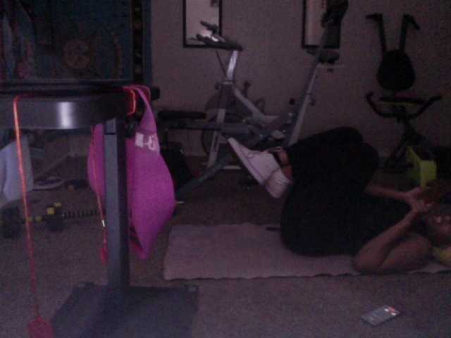 AdviceColumn's BongaCams show and profile