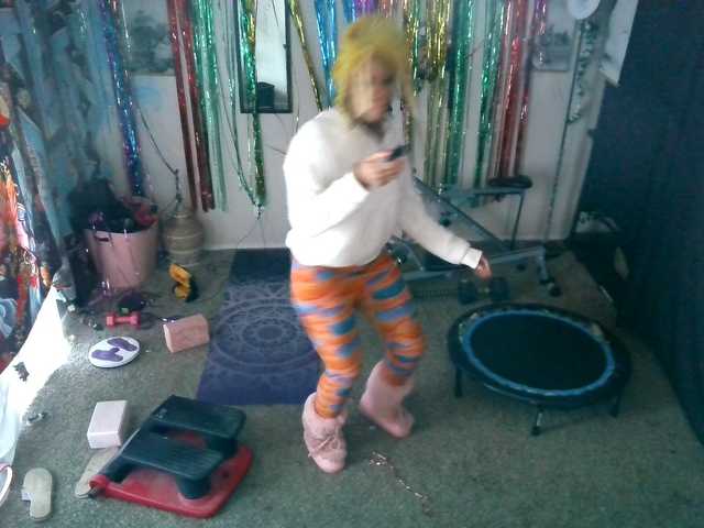 AdviceColumn's BongaCams show and profile