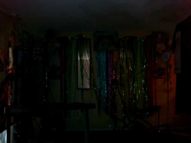 AdviceColumn's BongaCams show and profile