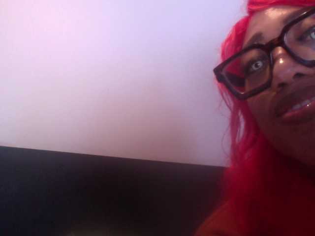 AdviceColumn's BongaCams show and profile