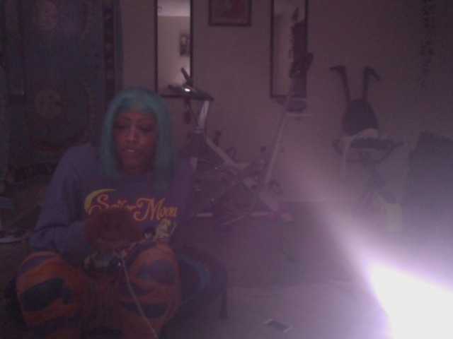 AdviceColumn's BongaCams show and profile