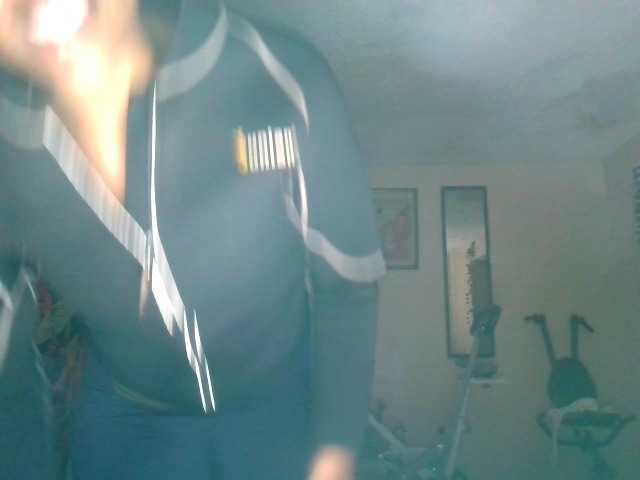 AdviceColumn's BongaCams show and profile