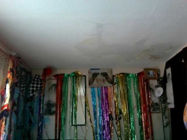 AdviceColumn's BongaCams show and profile