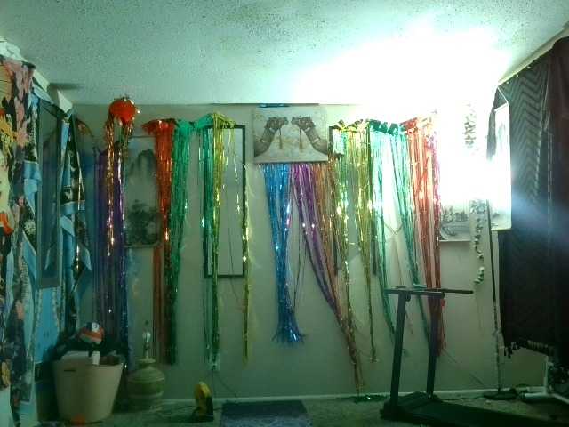 AdviceColumn's BongaCams show and profile