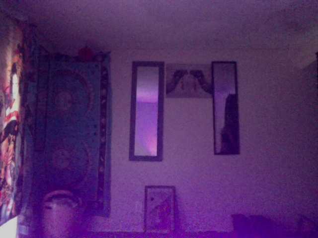 AdviceColumn's BongaCams show and profile