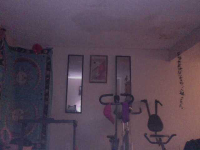 AdviceColumn's BongaCams show and profile