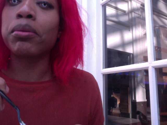 AdviceColumn's BongaCams show and profile