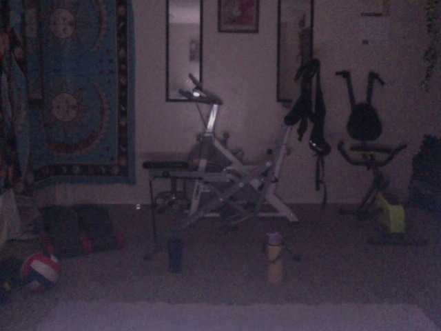 AdviceColumn's BongaCams show and profile