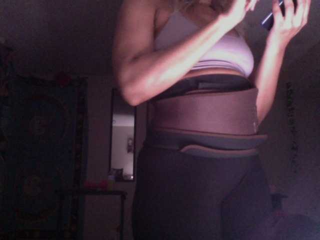 go to chat with AdviceColumn