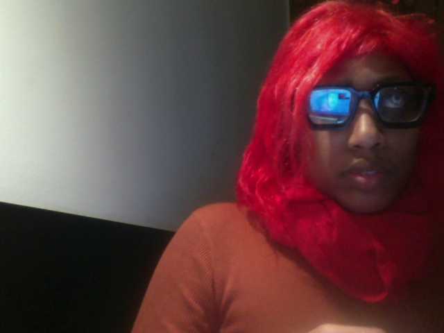 AdviceColumn's BongaCams show and profile