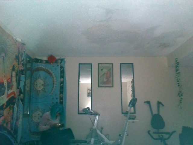 AdviceColumn's BongaCams show and profile