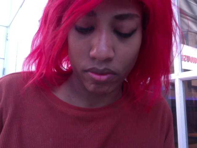 AdviceColumn's BongaCams show and profile