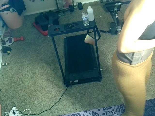 AdviceColumn's BongaCams show and profile