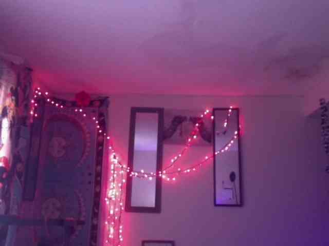 AdviceColumn Live Webcam on BongaCams