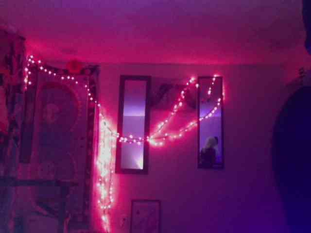 AdviceColumn Live Webcam on BongaCams