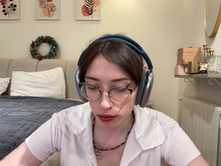 KellyyBeryy Porn Show