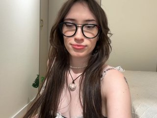 KellyyBeryy Porn Show