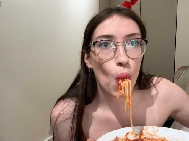 KellyyBeryy – webcam model profile photo