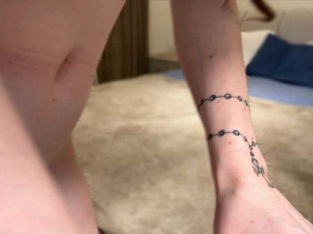 KellyyBeryy's BongaCams show and profile