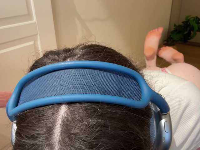 KellyyBeryy's BongaCams show and profile