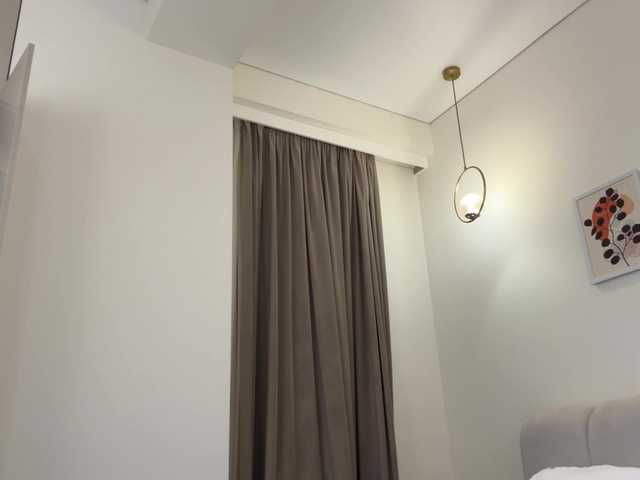 KellyyBeryy's BongaCams show and profile