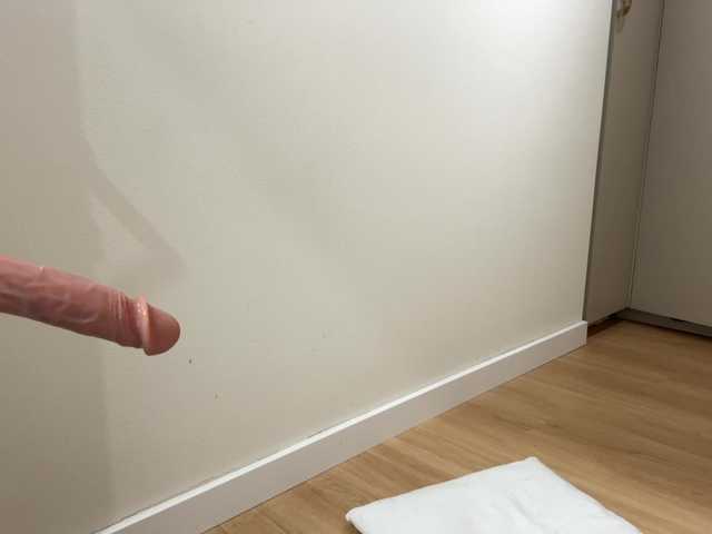 KellyyBeryy's BongaCams show and profile