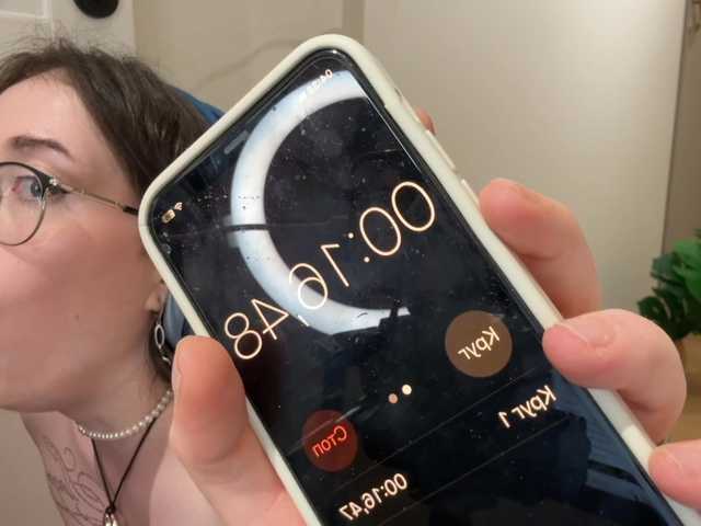 KellyyBeryy's BongaCams show and profile