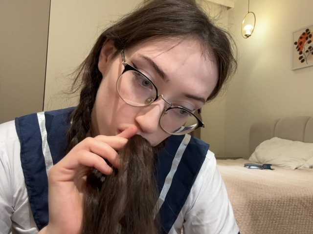 KellyyBeryy's BongaCams show and profile