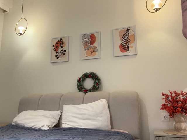 KellyyBeryy's BongaCams show and profile