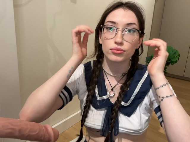 KellyyBeryy's BongaCams show and profile