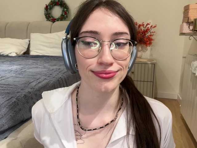 KellyyBeryy's BongaCams profile