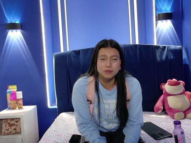 daila51's BongaCams show and profile