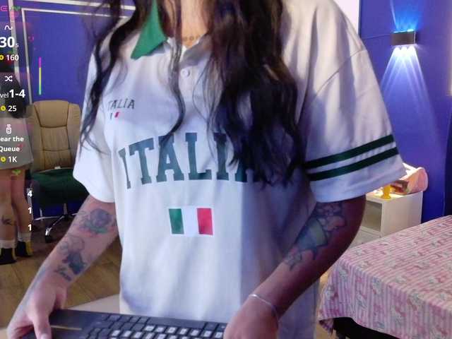 daila51's BongaCams show and profile