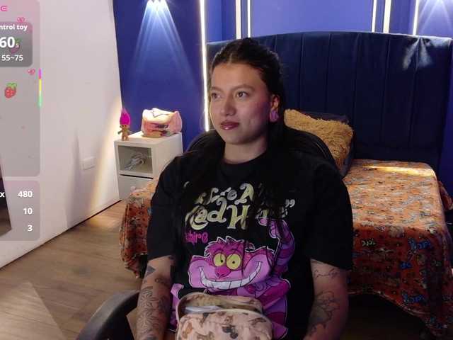 daila51's BongaCams show and profile