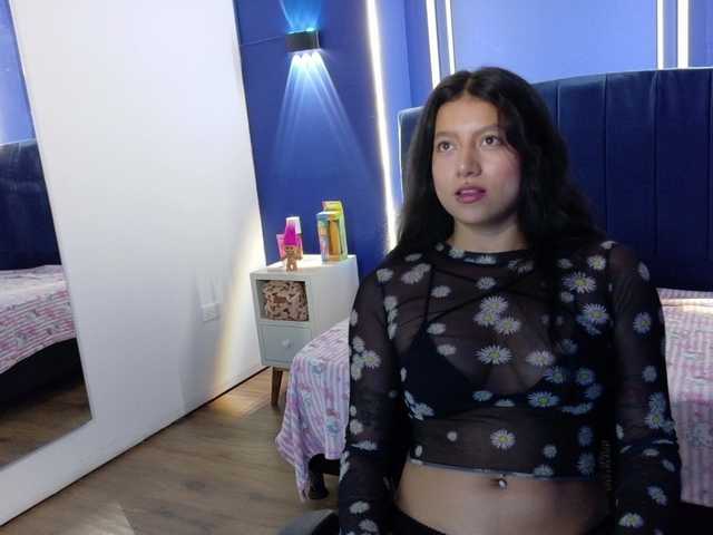 daila51's BongaCams show and profile