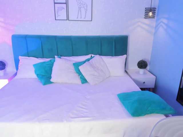 ninna-curly's BongaCams show and profile