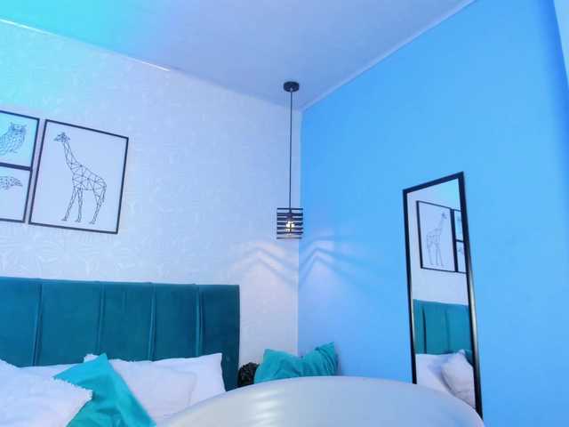 ninna-curly's BongaCams show and profile