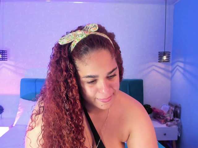 ninna-curly's BongaCams show and profile
