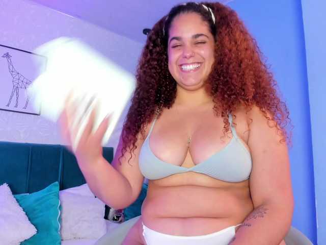 ninna-curly's BongaCams show and profile