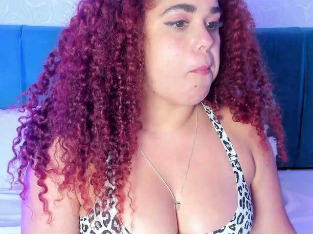 ninna-curly's BongaCams show and profile