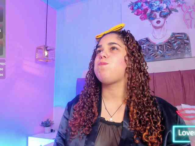 ninna-curly ninna-curly