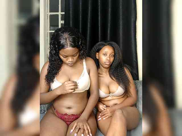 KIKI-and-REGI webcam