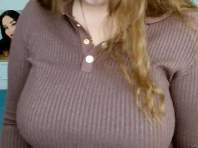 Leilabeayte24's BongaCams show and profile