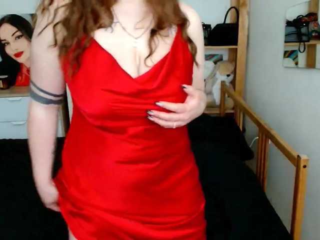 Leilabeayte24's BongaCams show and profile